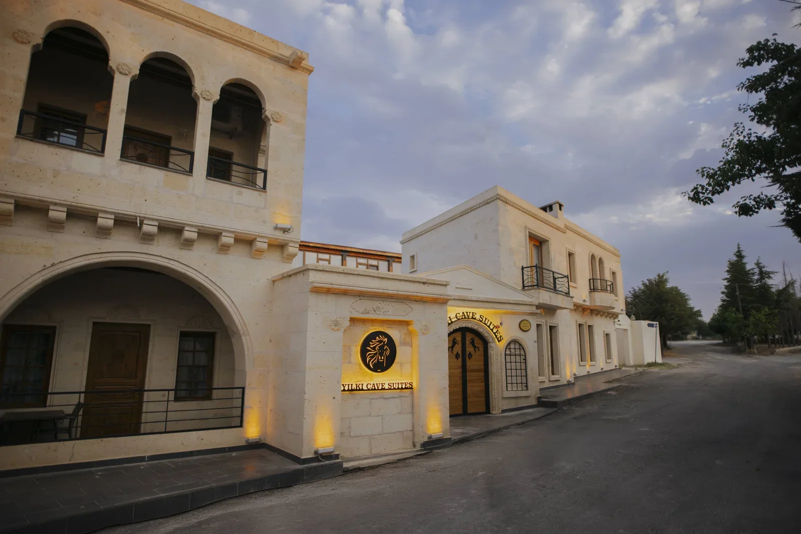 Yılkı Cave Suites