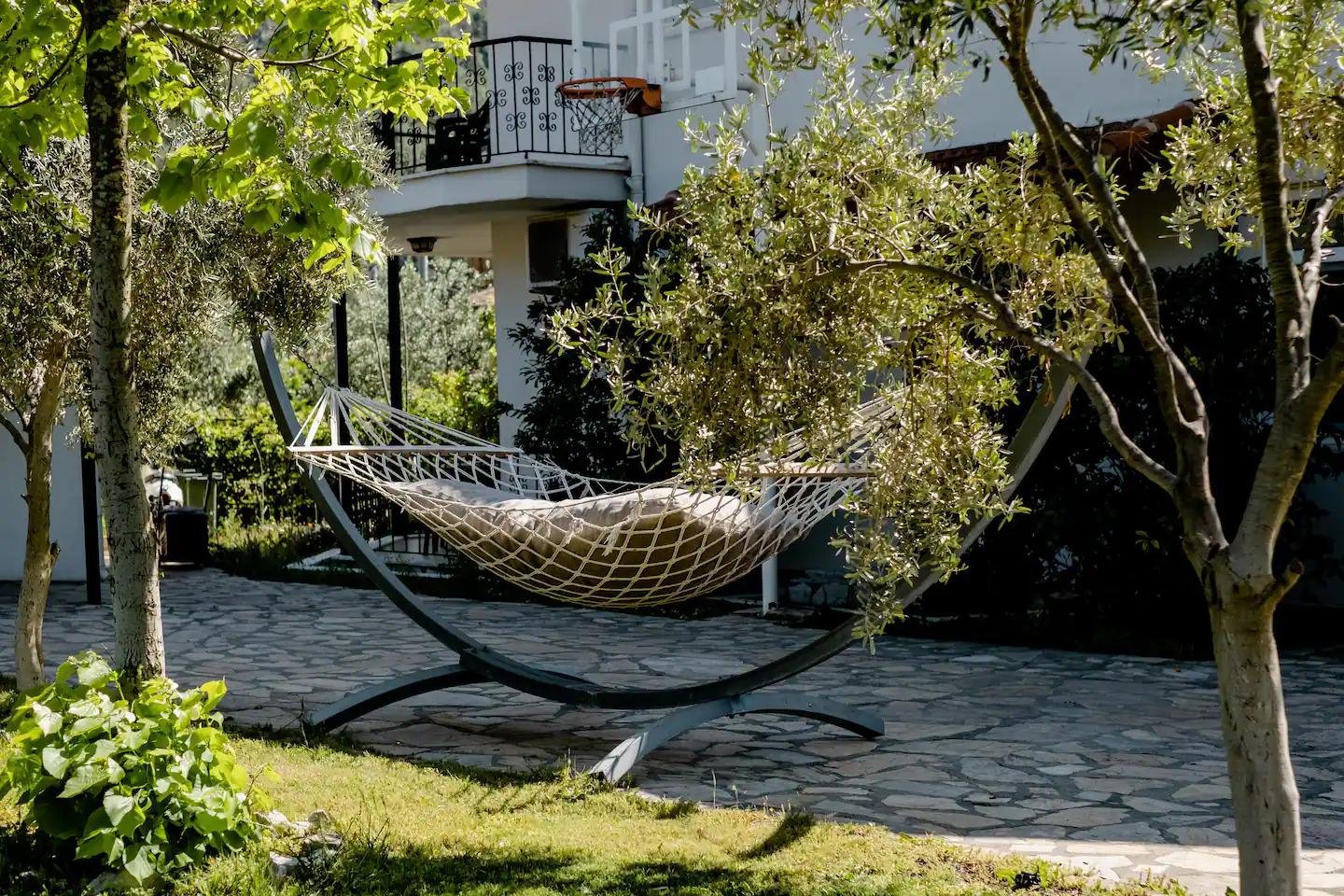 Bybassios Hotel