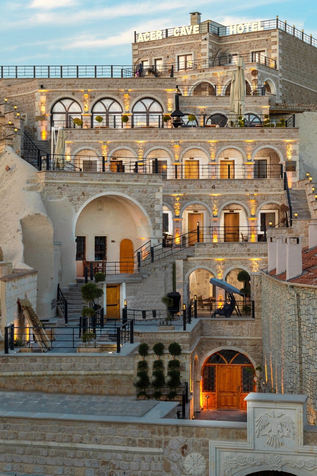 Acer Cave Hotel