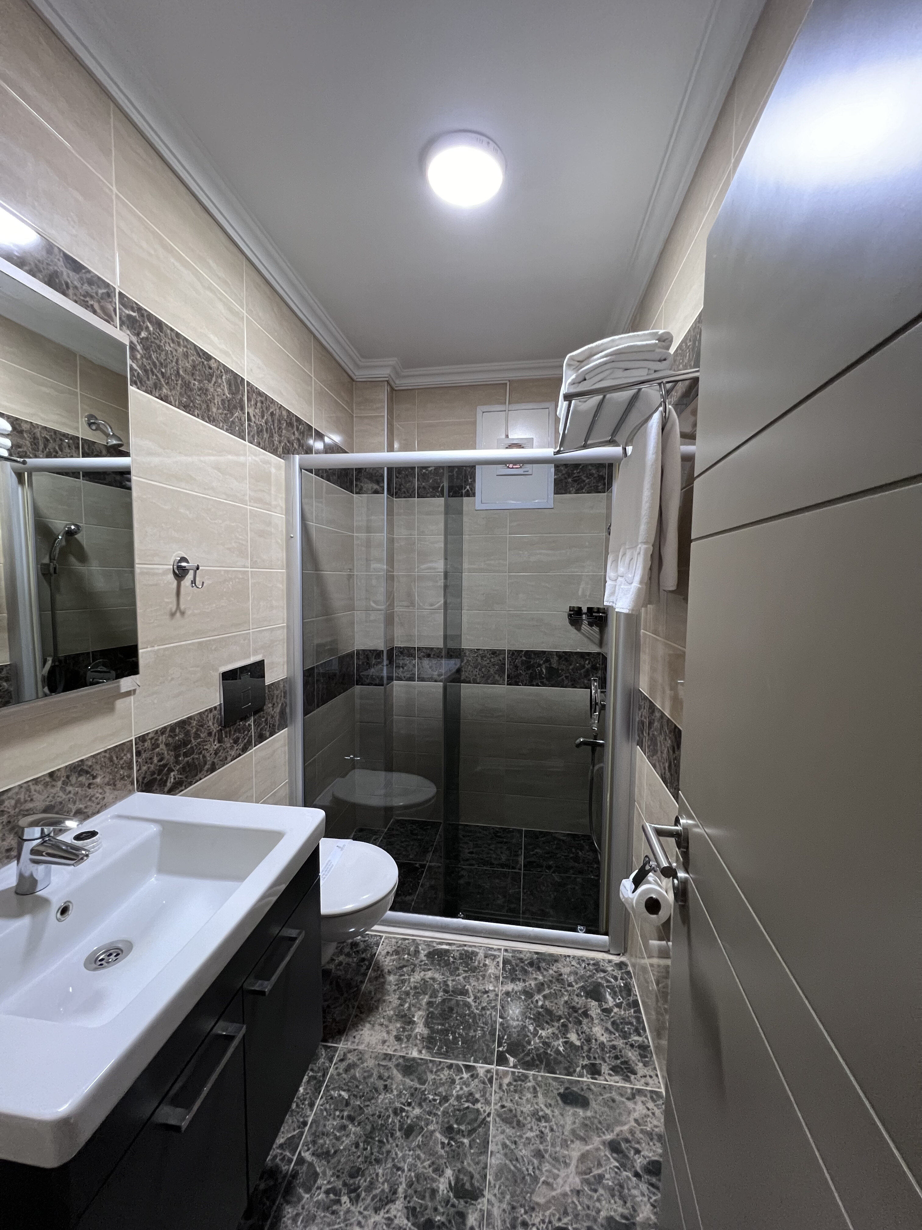 Otel Gül · 11