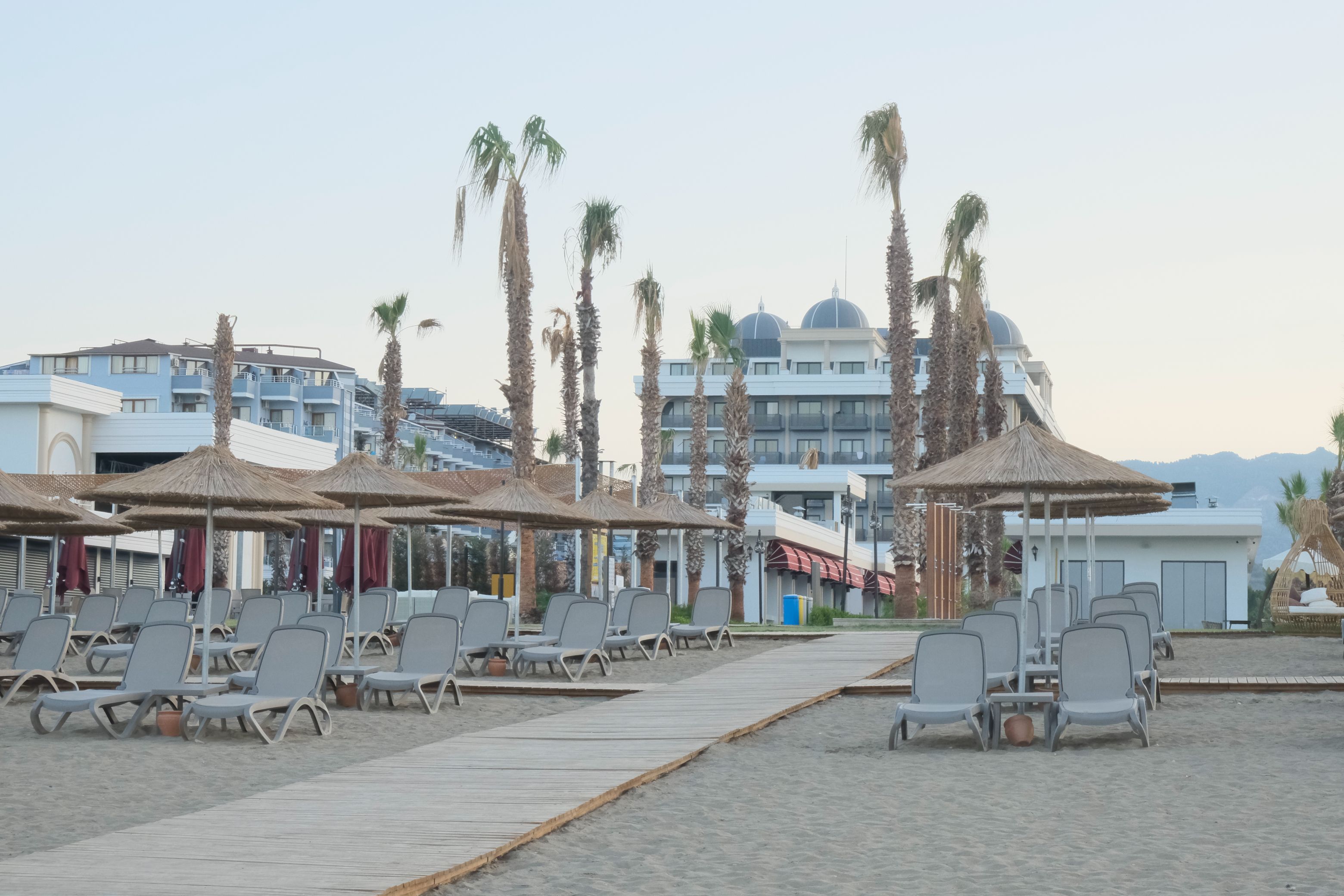 Serenity Queen Hotel