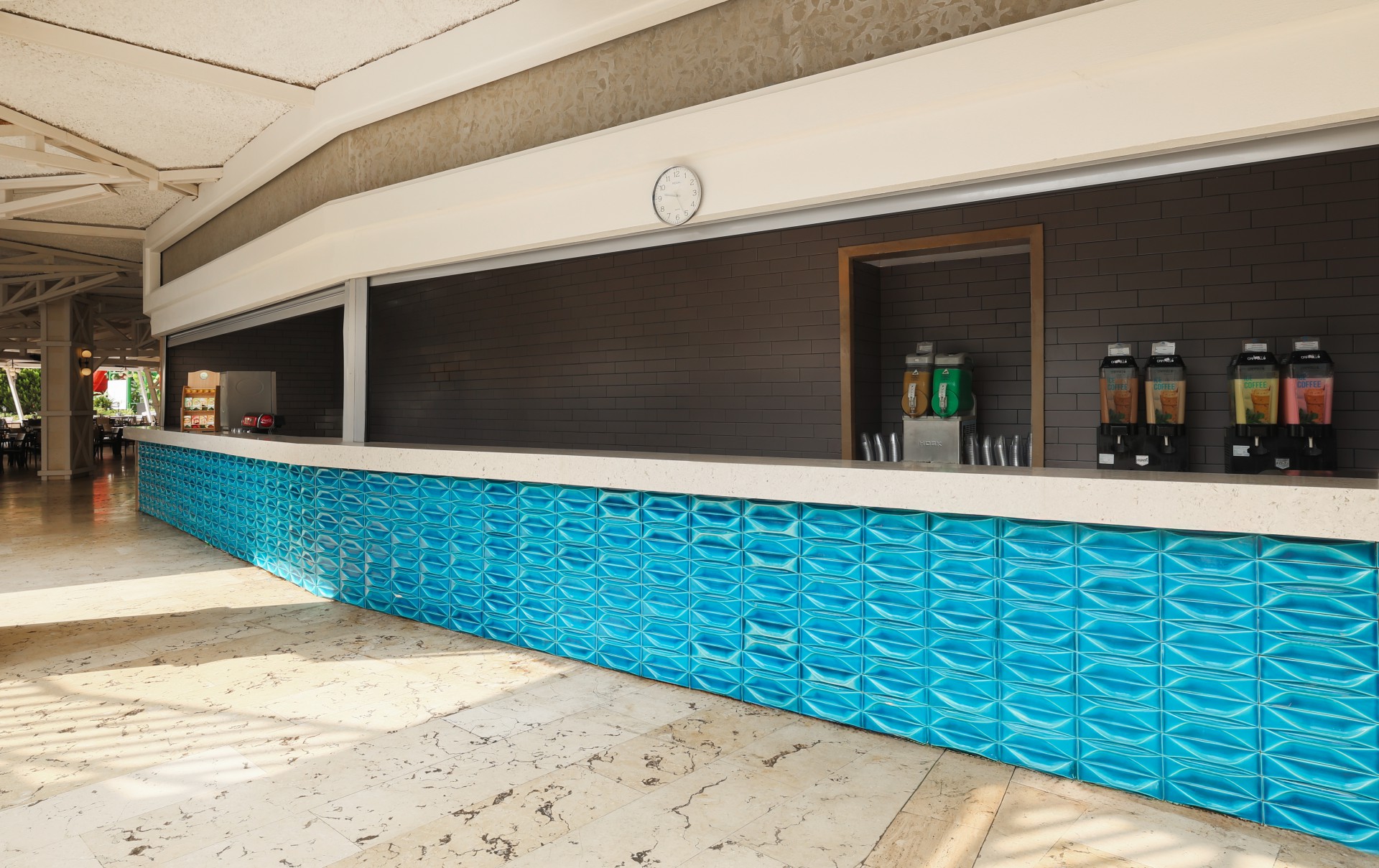 Crystal Admiral Resort Suites & Spa