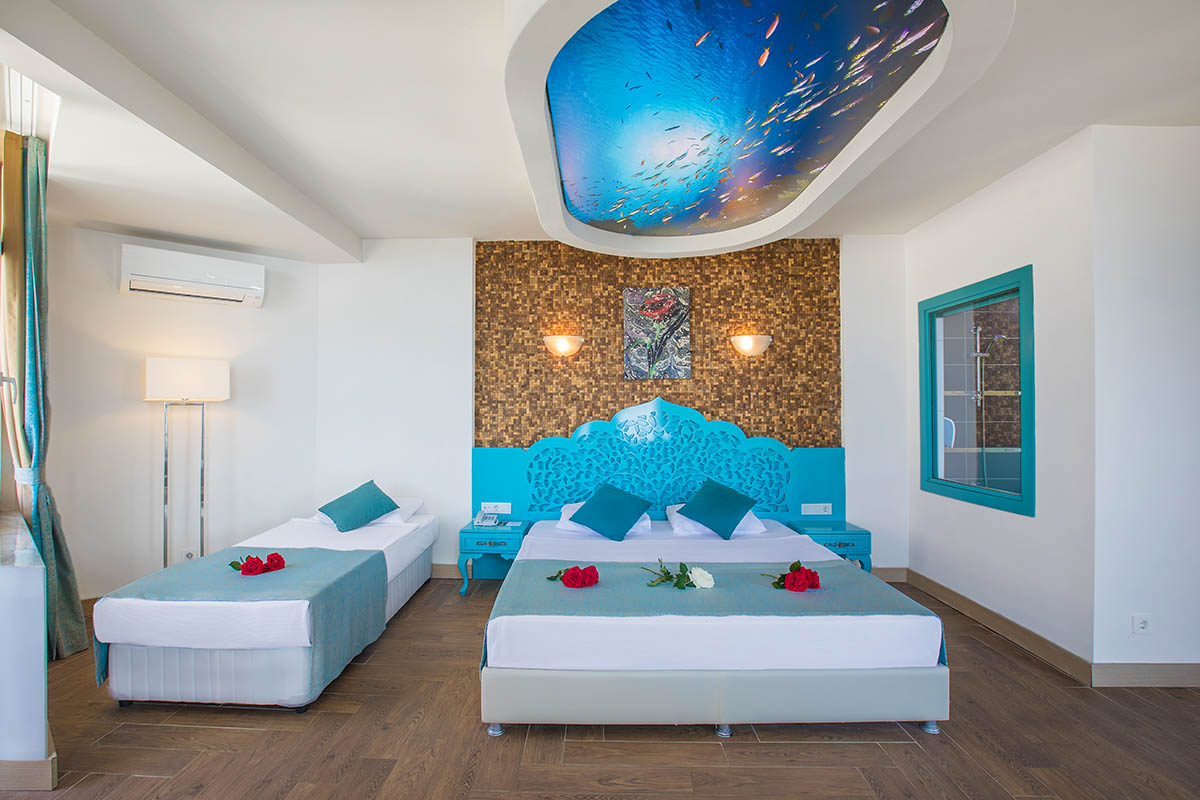Meridia Beach Hotel