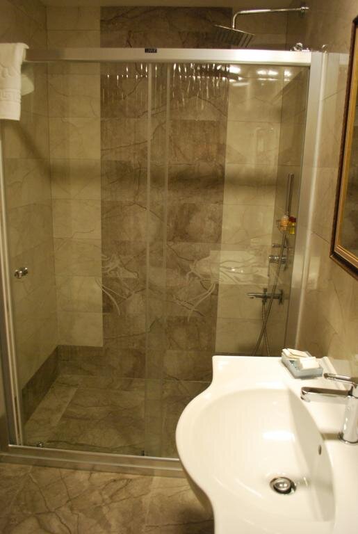 Karlıbel Hotel Atlıhan galeri 7