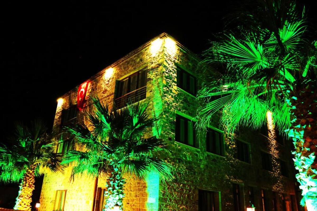 Cunda Aksaç Otel