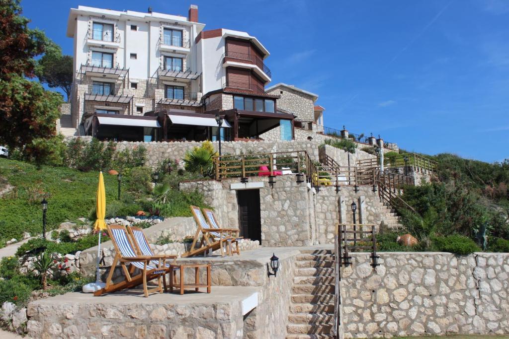 Nergis Otel Karaburun