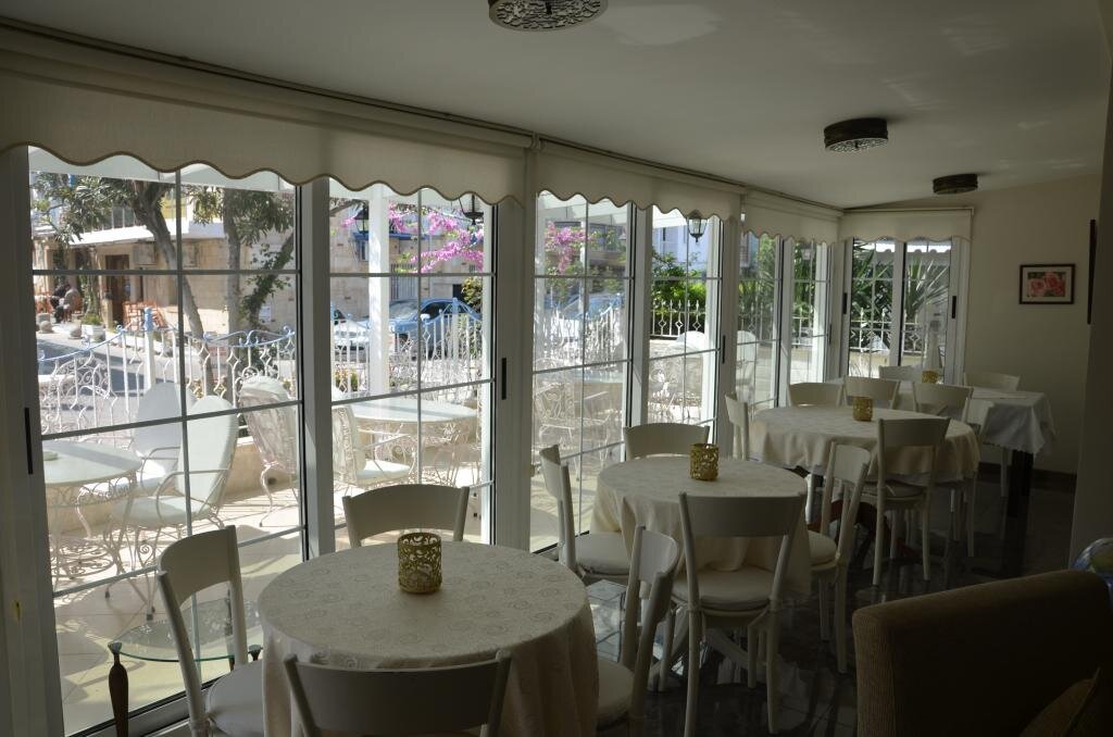 Melaike Otel Foça galeri 8