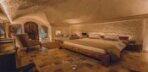 Royal Cave Suite Görseli