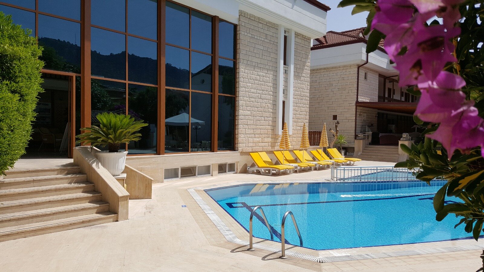 Felice Hotel