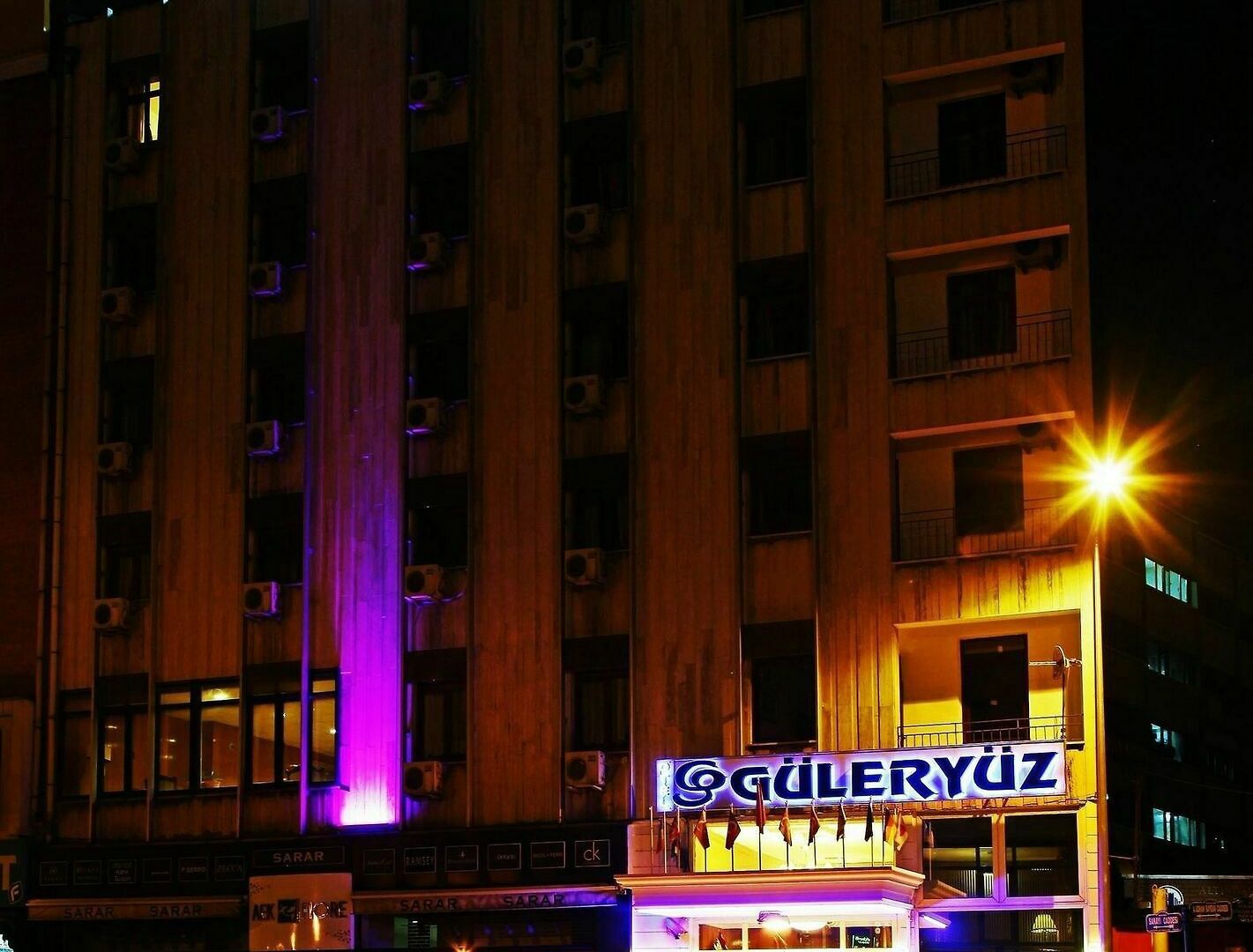 Güleryüz Otel