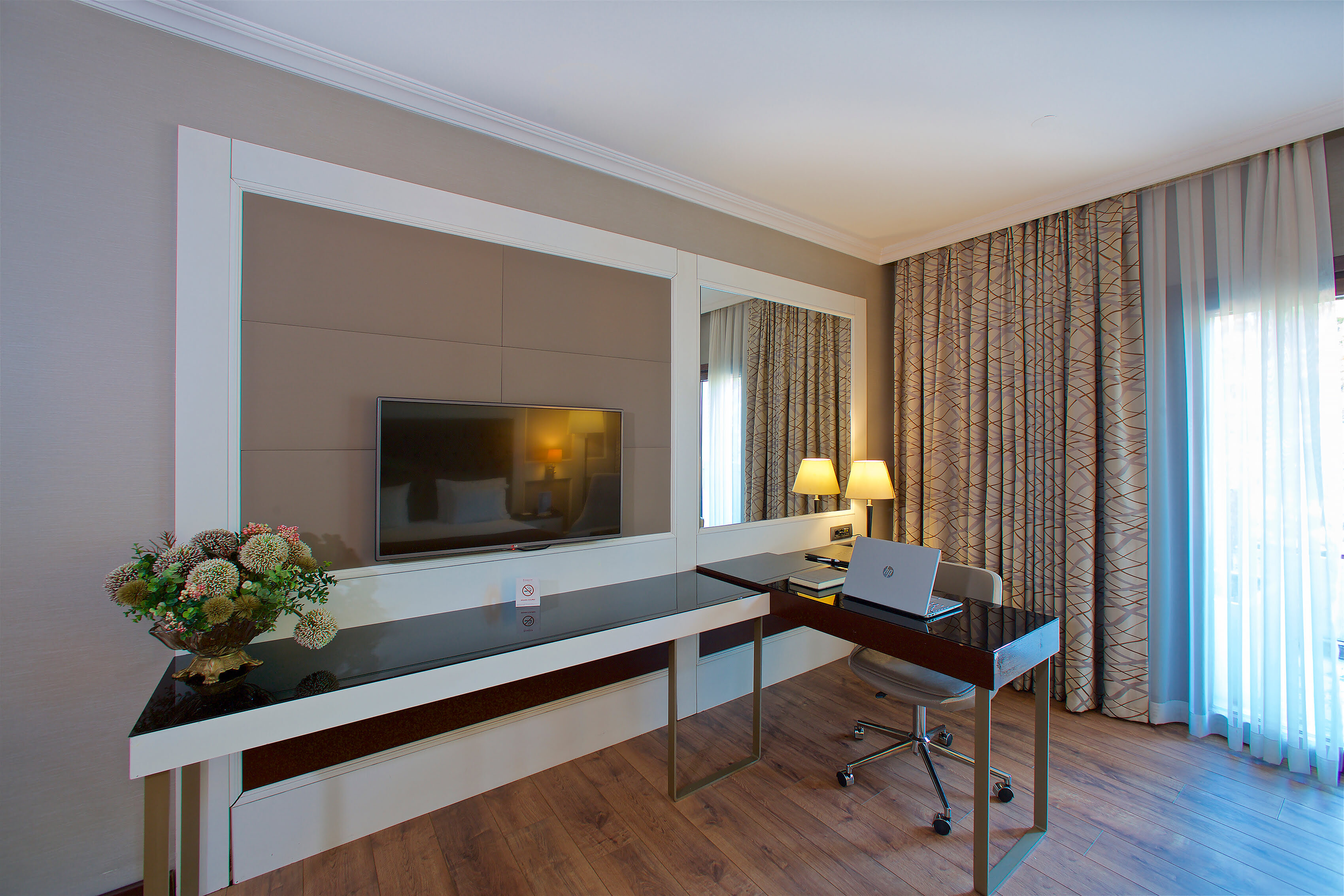 Ramada Hotel & Suites Merter