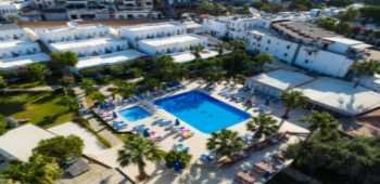 Nagi Beach Hotel · 40
