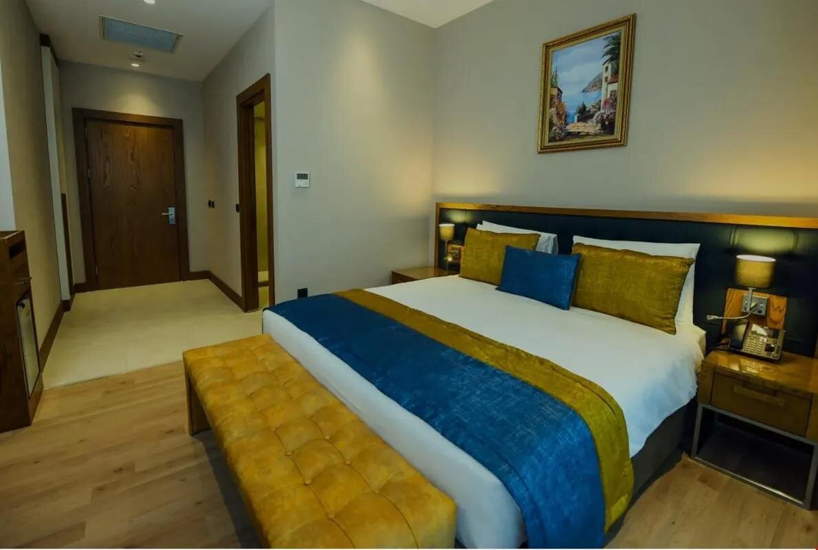 Cher Hotel & Spa