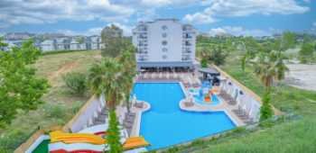 Q Ella Beach Hotel