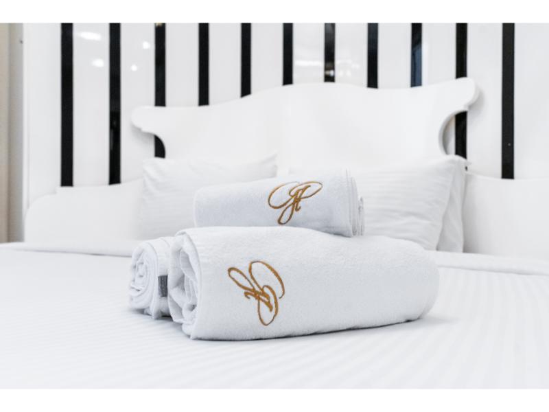 Golden Pars Otel