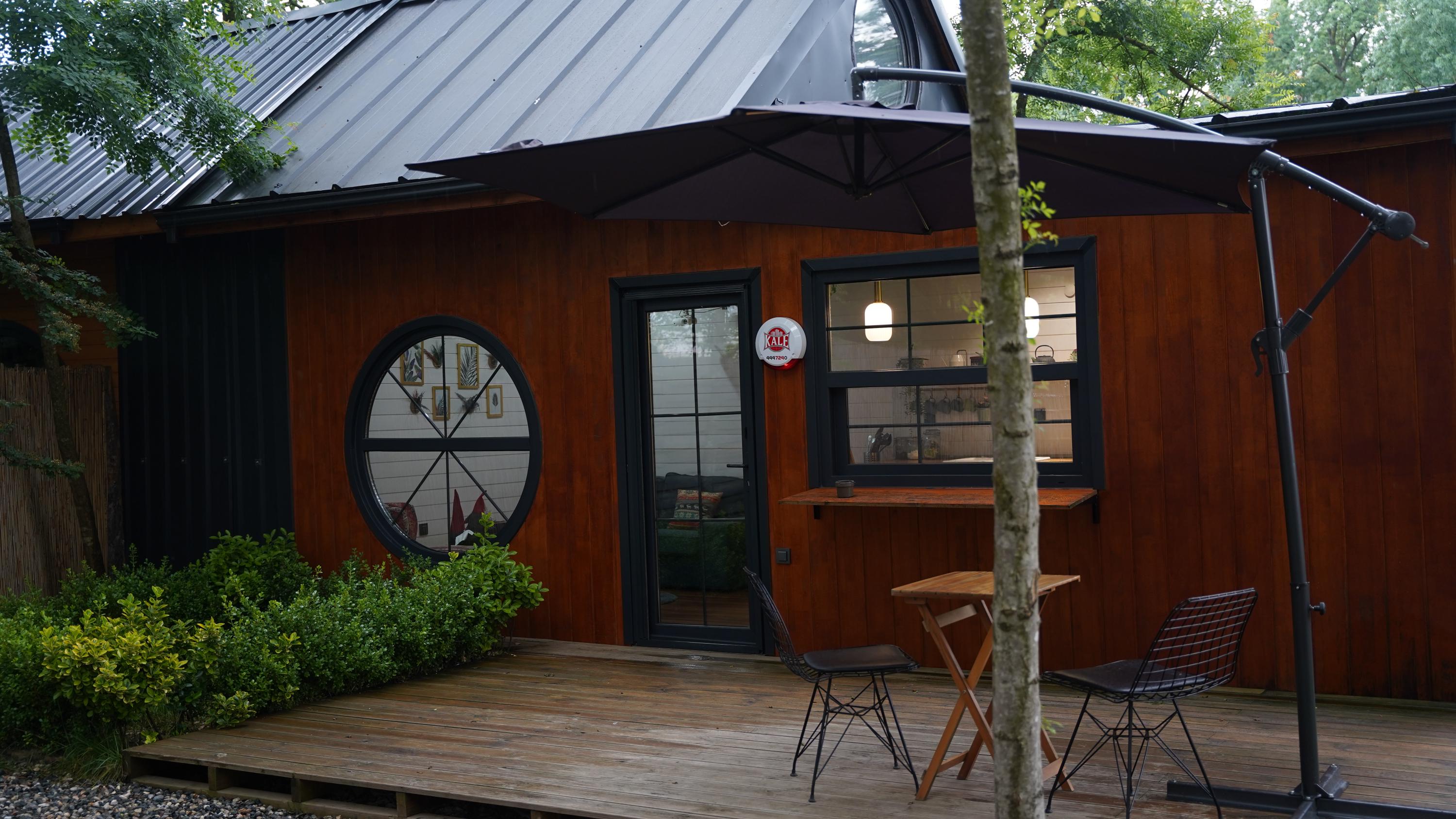 Pentalow Cabin