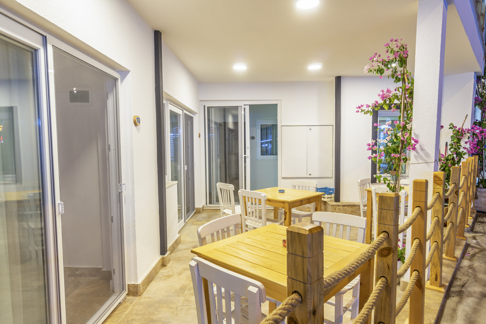 Mucho Boutique Hotel