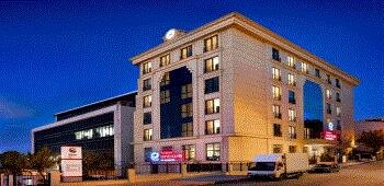 Ramada Encore By Wyndham Basın Express · 43