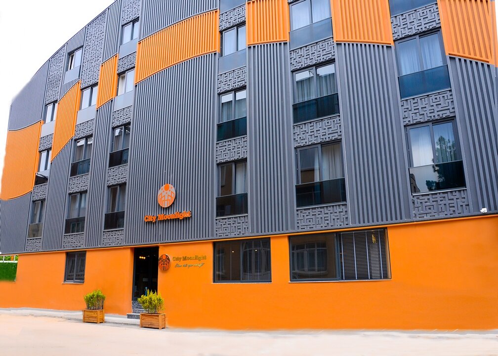 City Moonlight Hotel