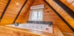 Jakuzili Deluxe Bungalov Görseli