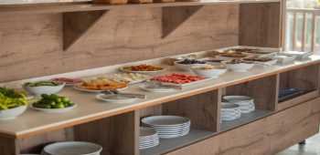 E87 Highway Otel · 63