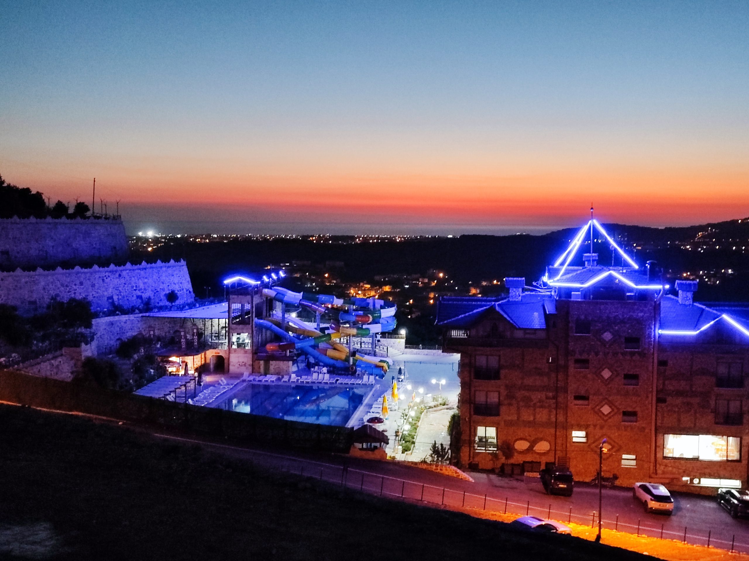 Simon Aqua Park Otel