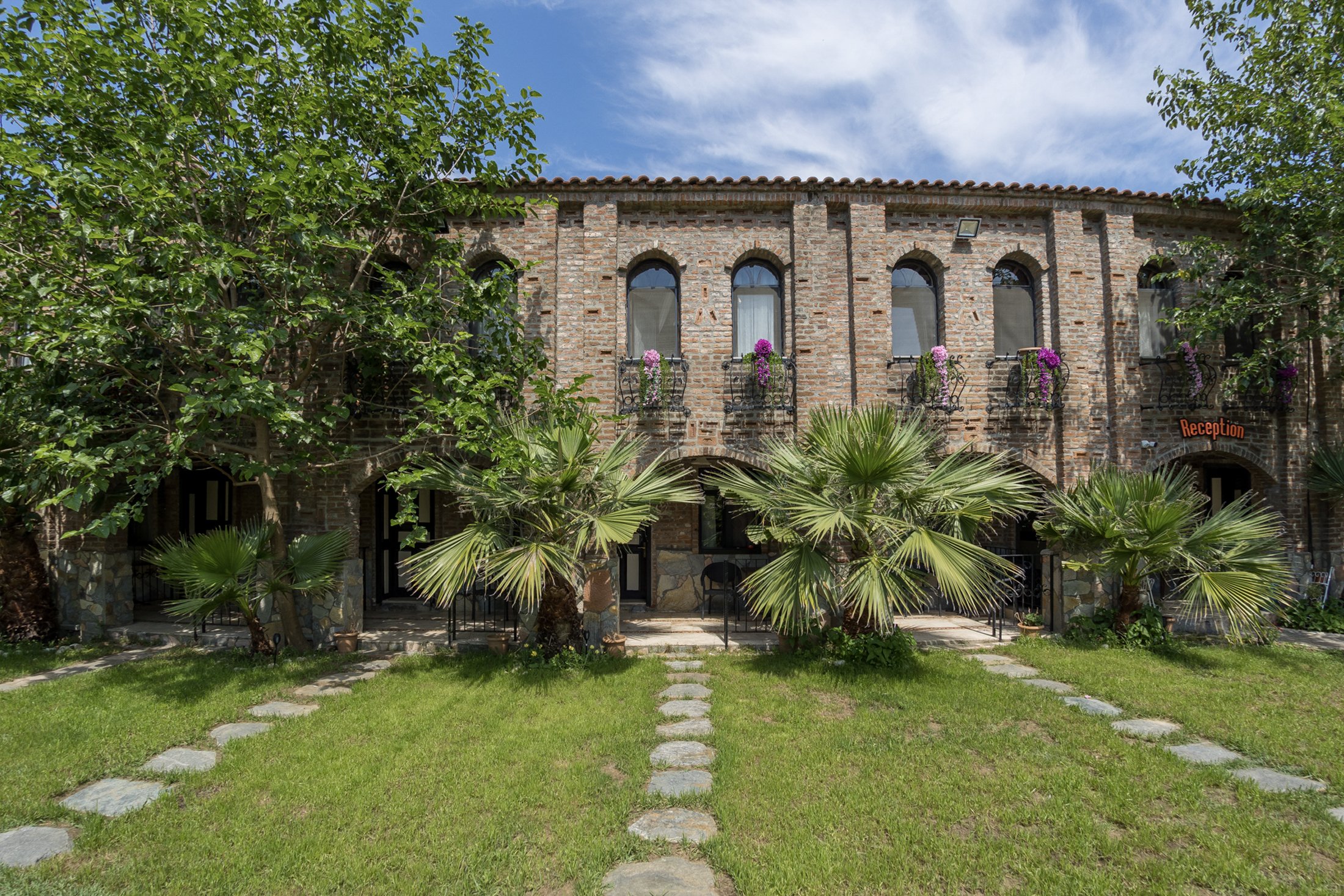 Antik Manastır İda · 42
