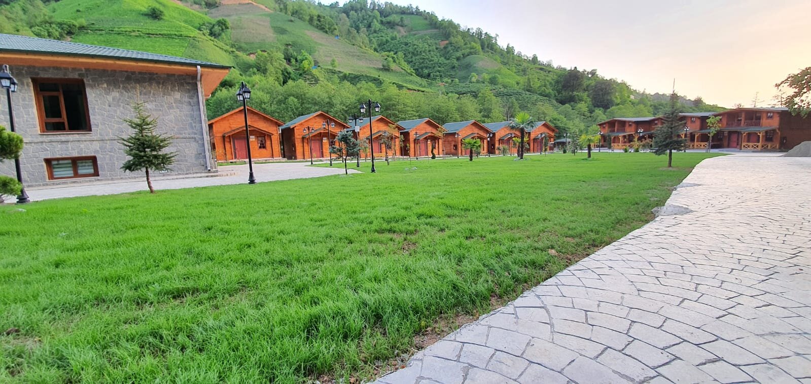 Teona Bungalov galeri 6