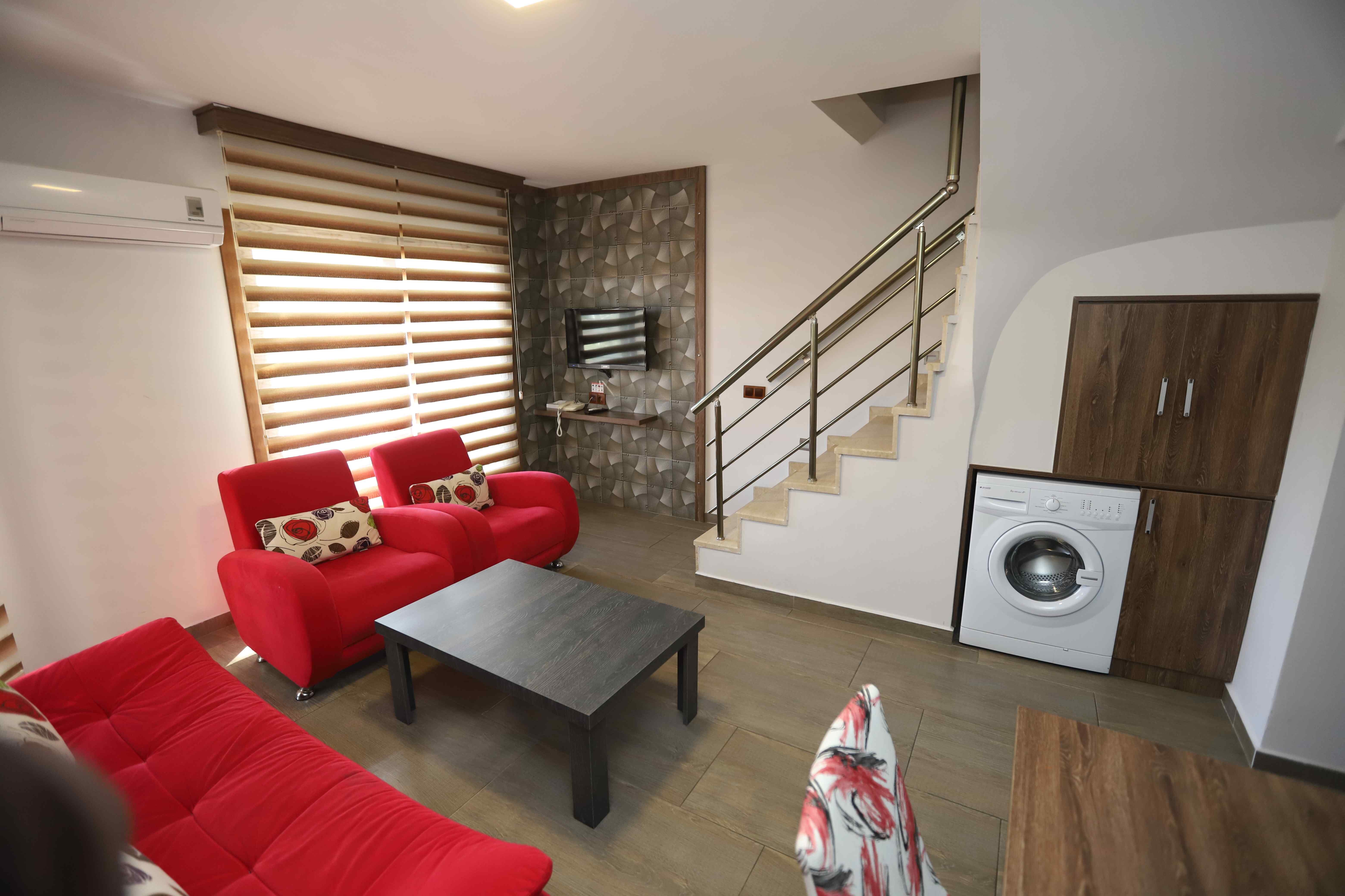 Dolphin Apart Hotel Rezervasyon
