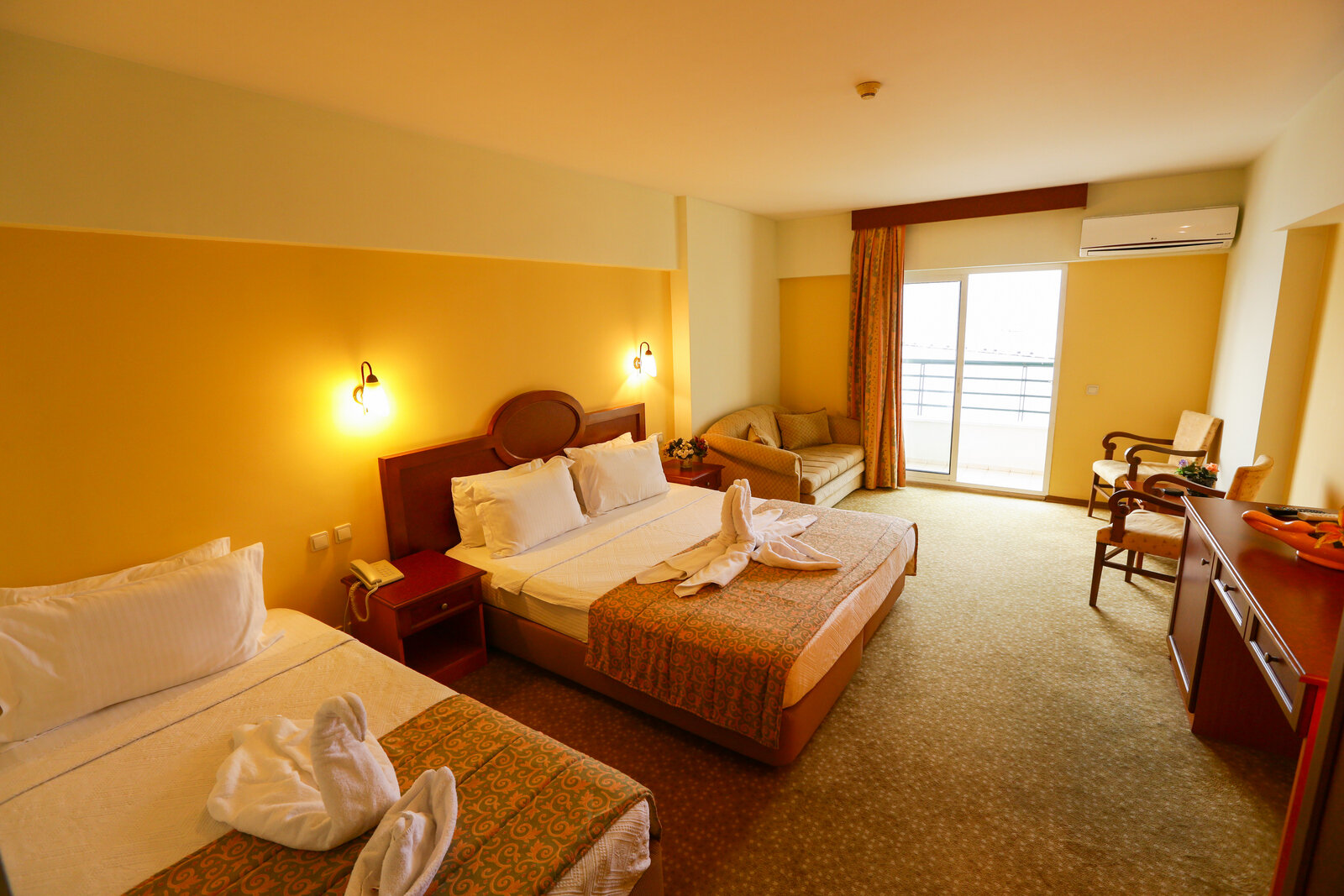 Kayhanbey Hotel