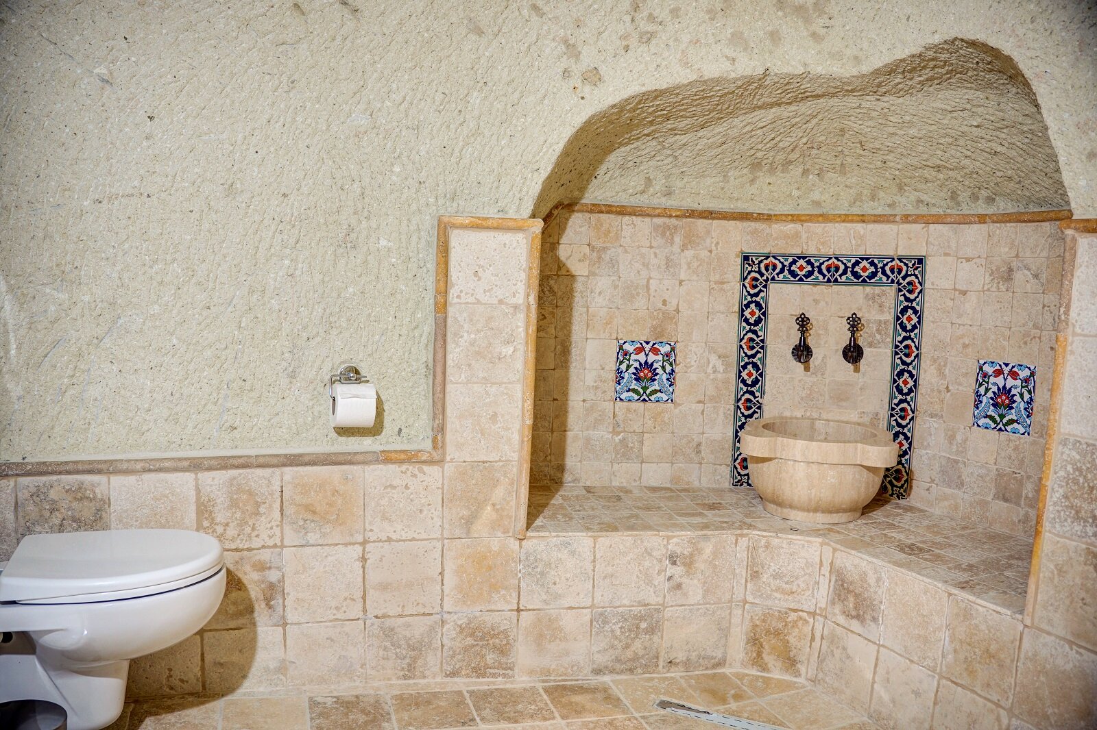 104 Çömçeli King Cave Room