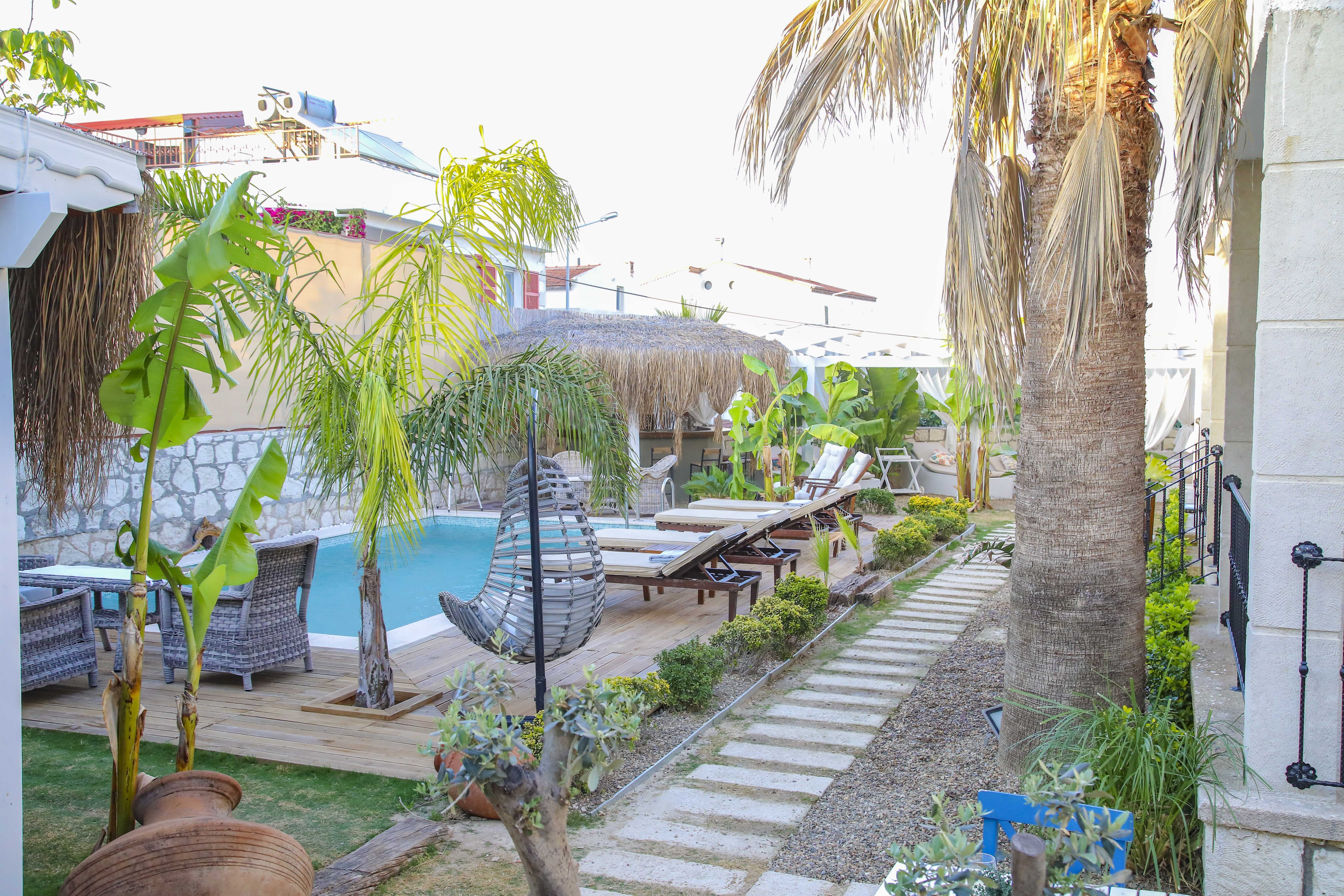 Londia Otel Alaçatı