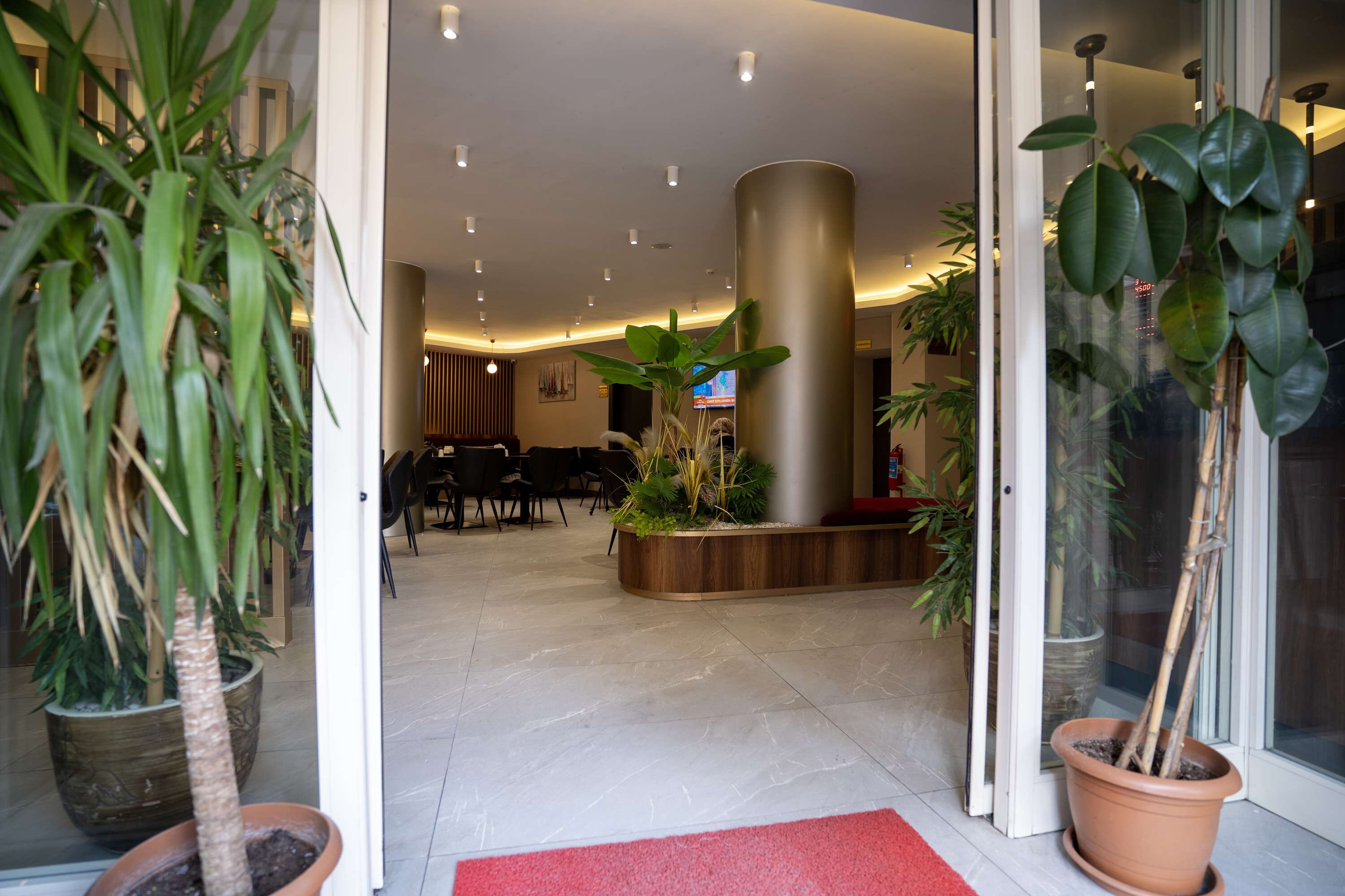 Uğurlu Hotel · 25