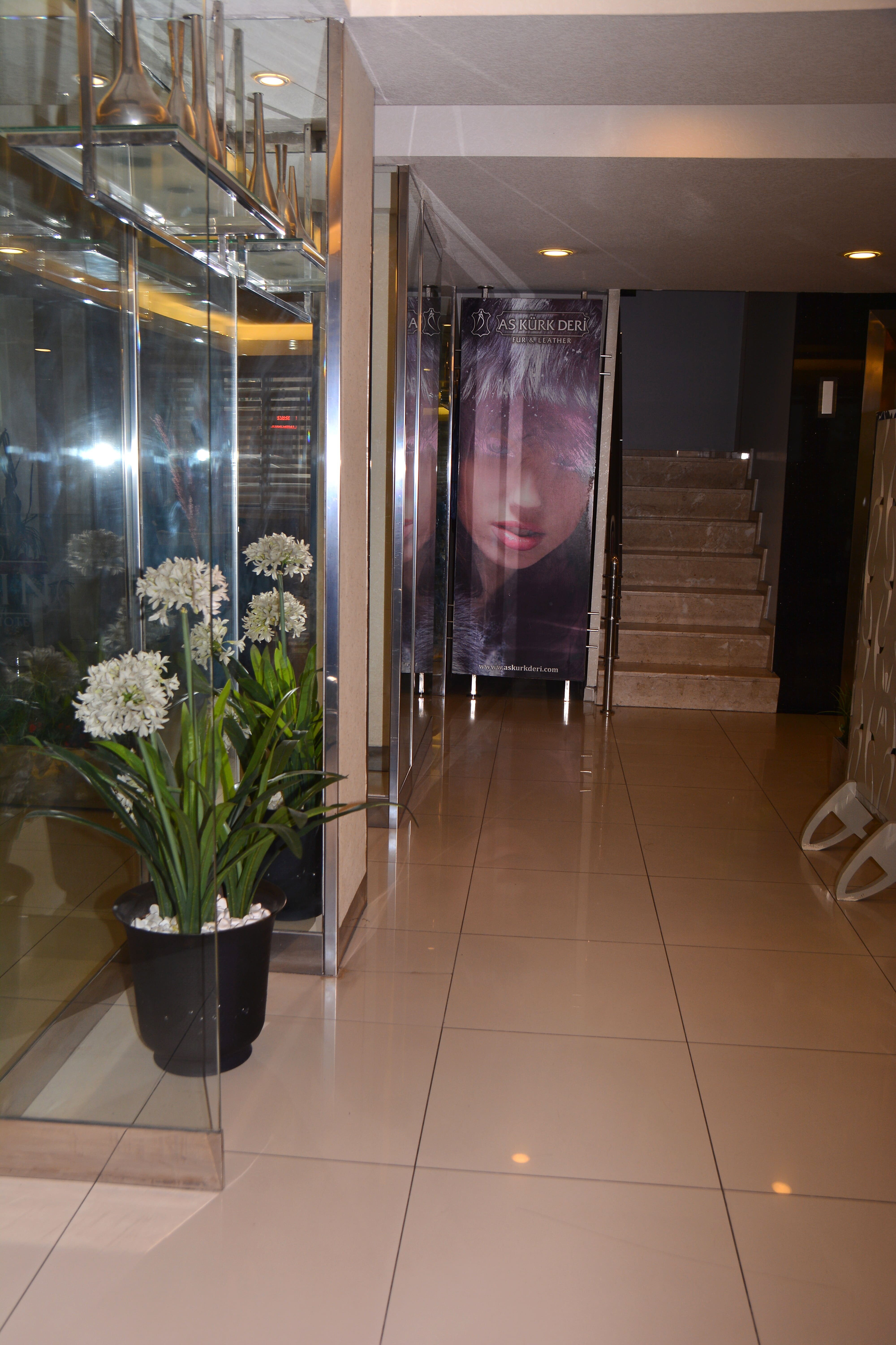 Asrın Business Hotel · 7