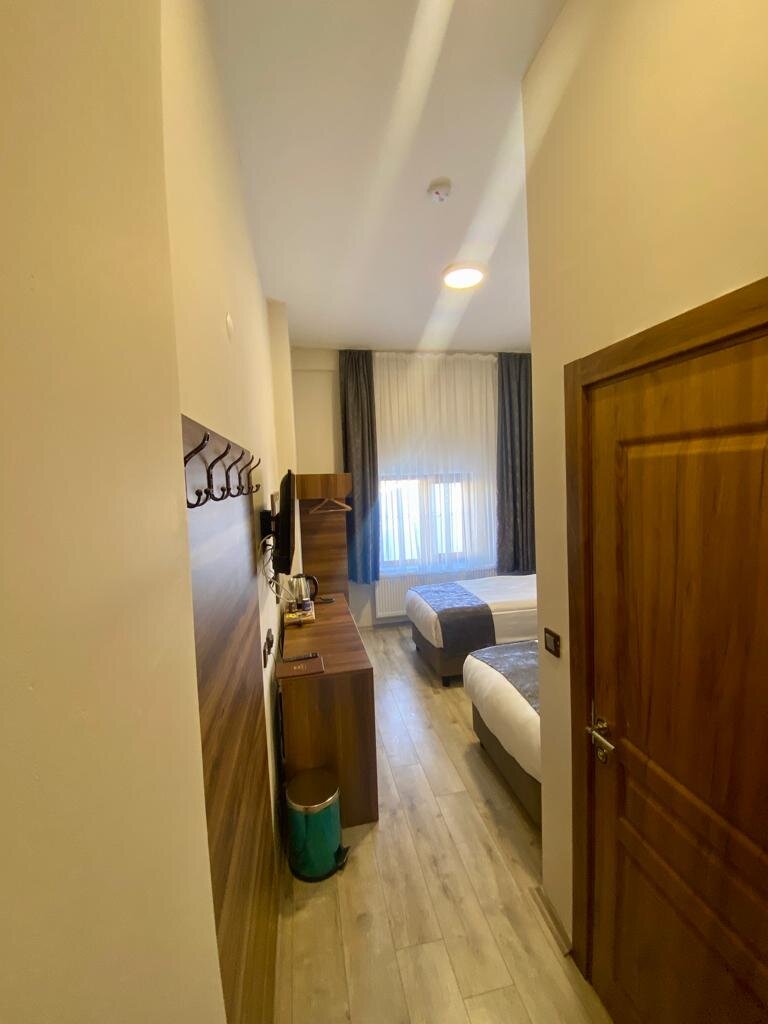 Zümrüt Palas Otel