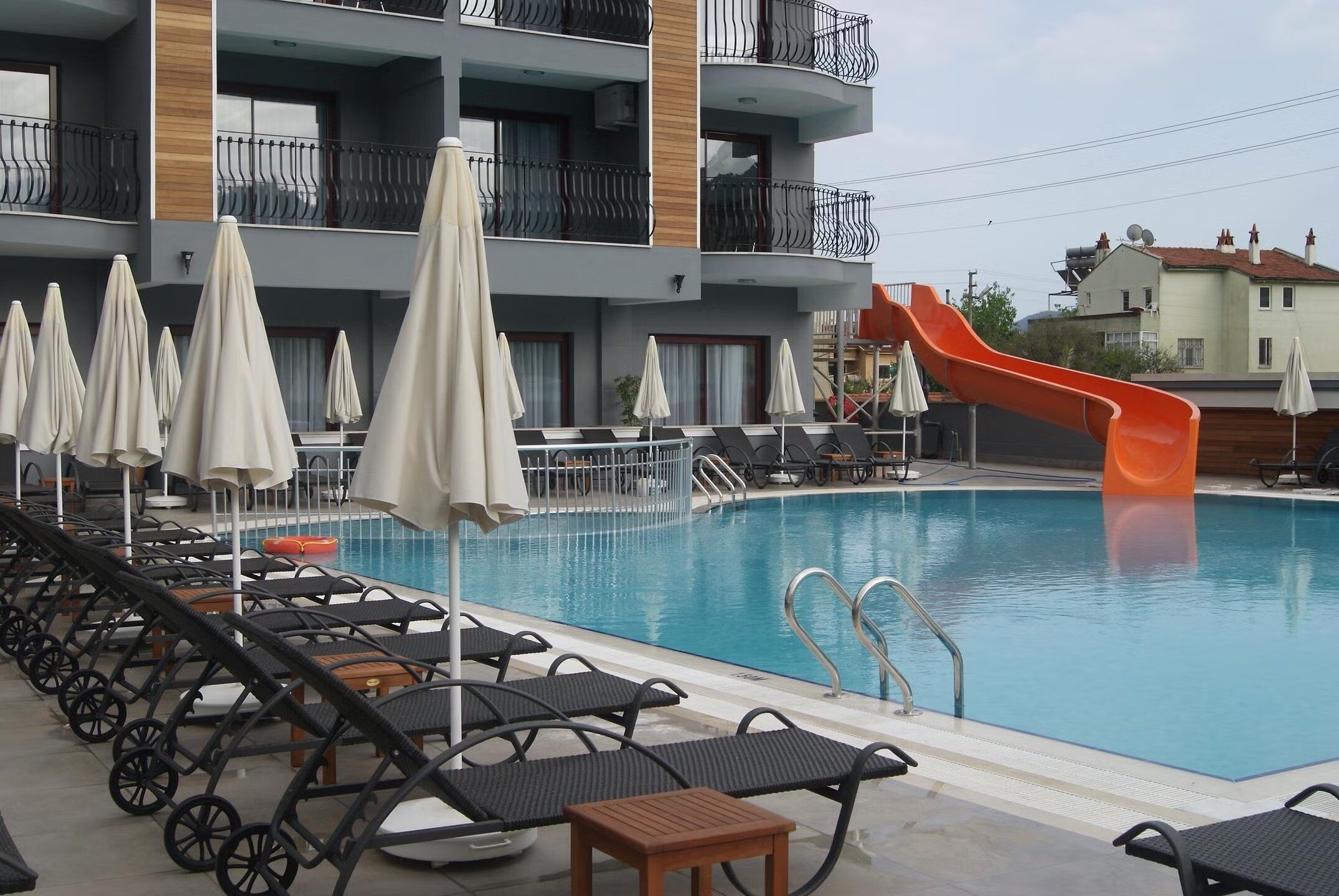 Club Viva Hotel Rezervasyon