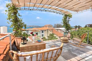 Lunaria Guest House