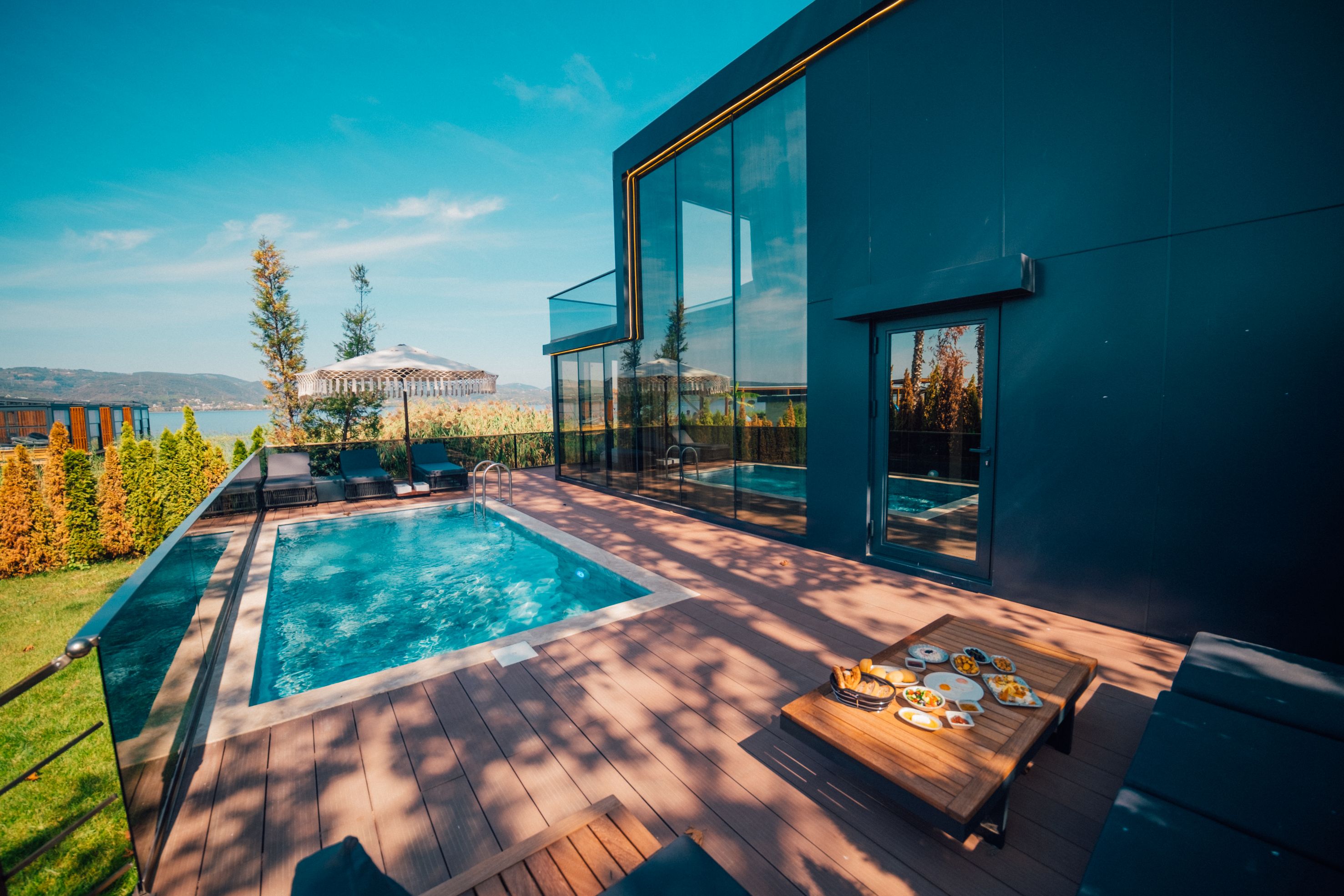 Velour Hotel & Restaurant Spa