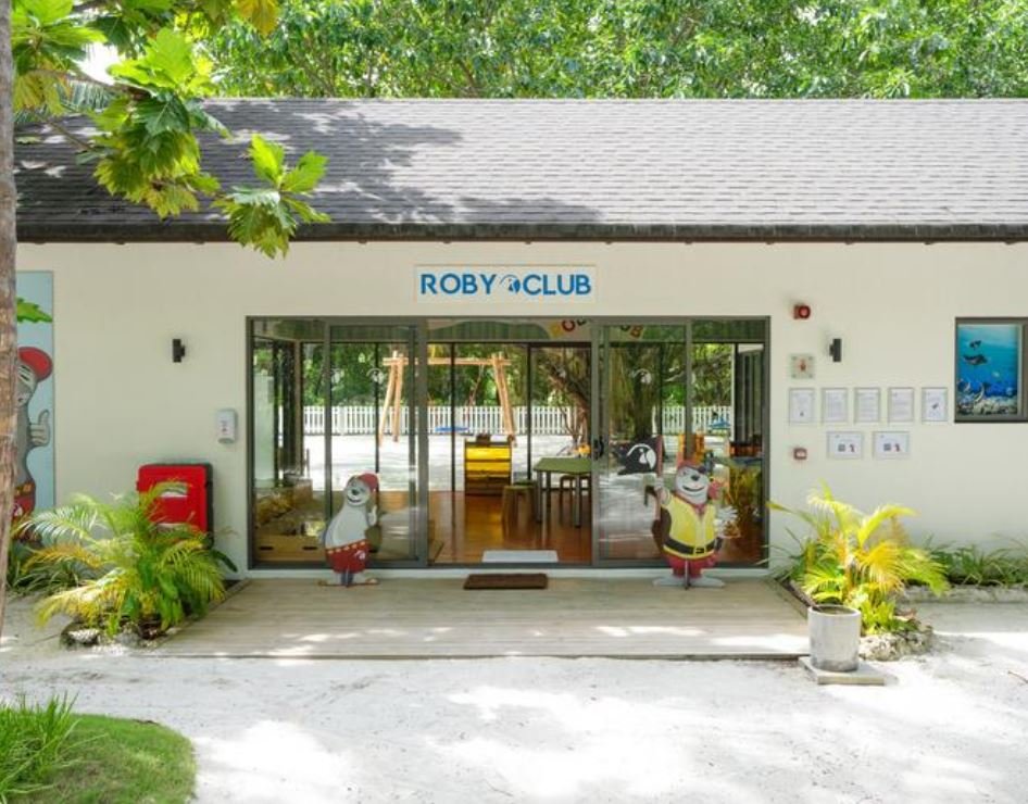 Robinson Noonu · 64
