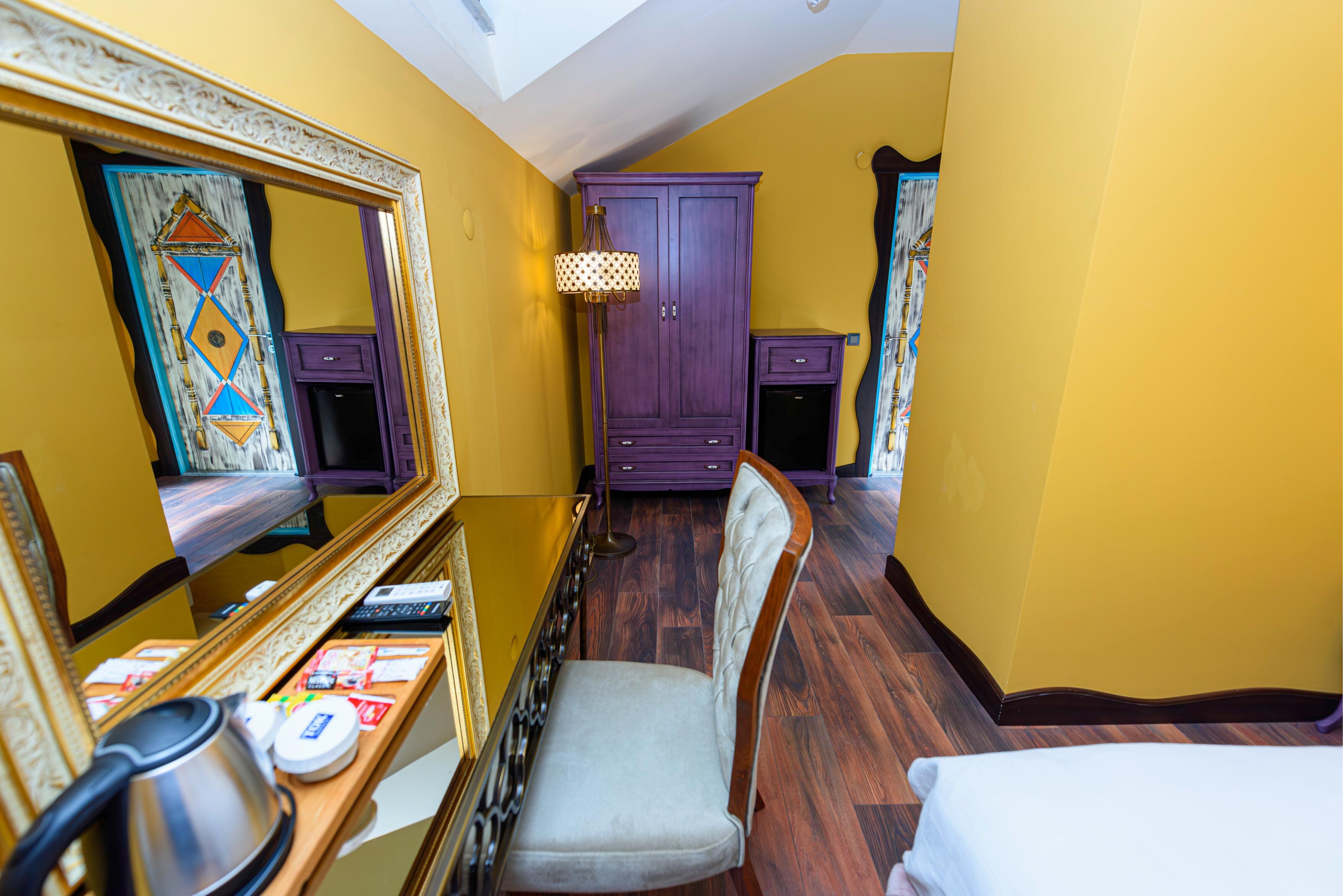 Tok Epik Hotel · 29