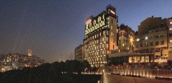 Mövenpick Hotel İstanbul Golden Horn · 35