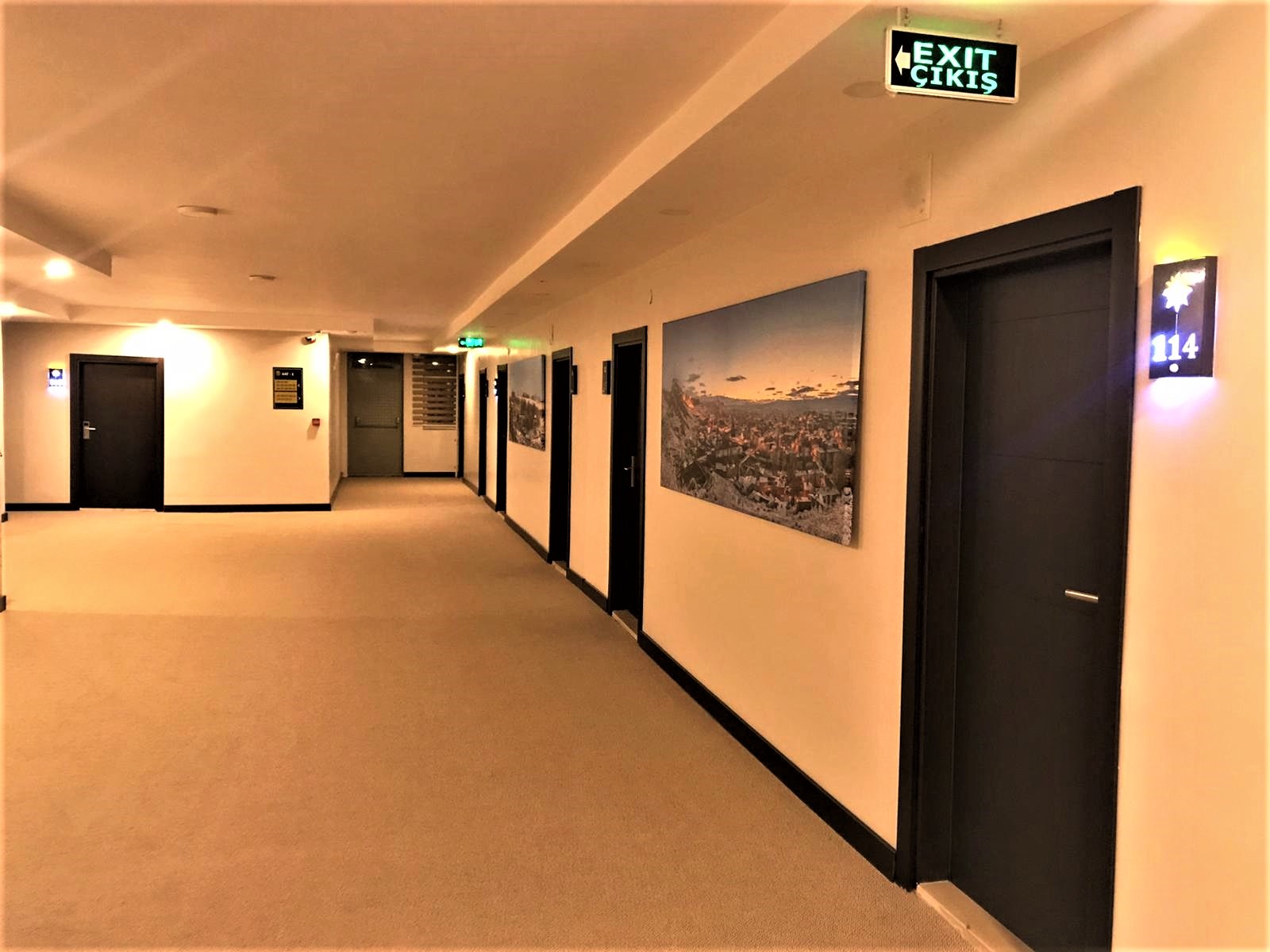 Sapran Deluxe Hotel
