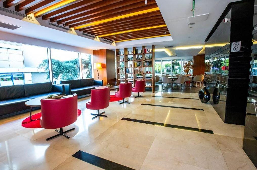 Ramada Encore By Wyndham İstanbul Kartal · 10