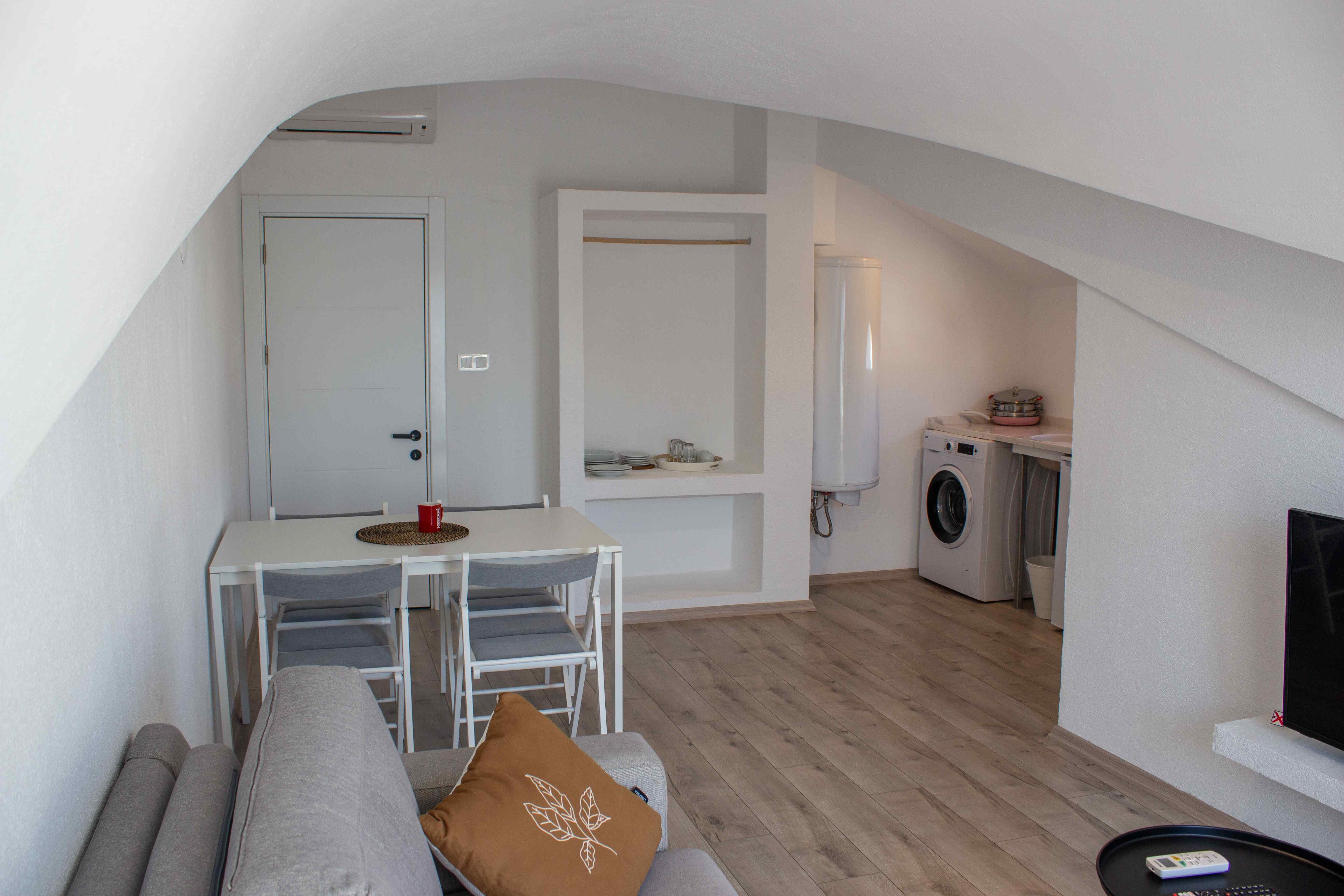 Aloha Suites Mediterranean · 30
