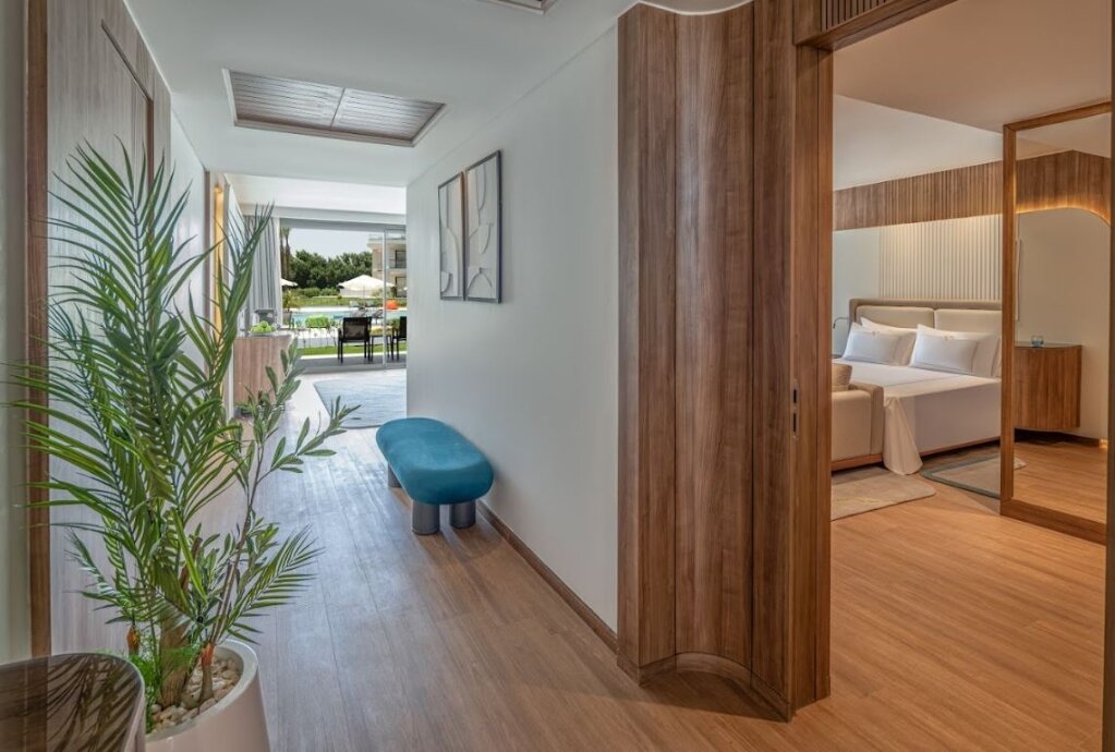Rixos Premium Magawish Bay View · 12