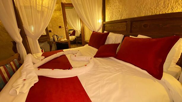 Efendi Cave Hotel
