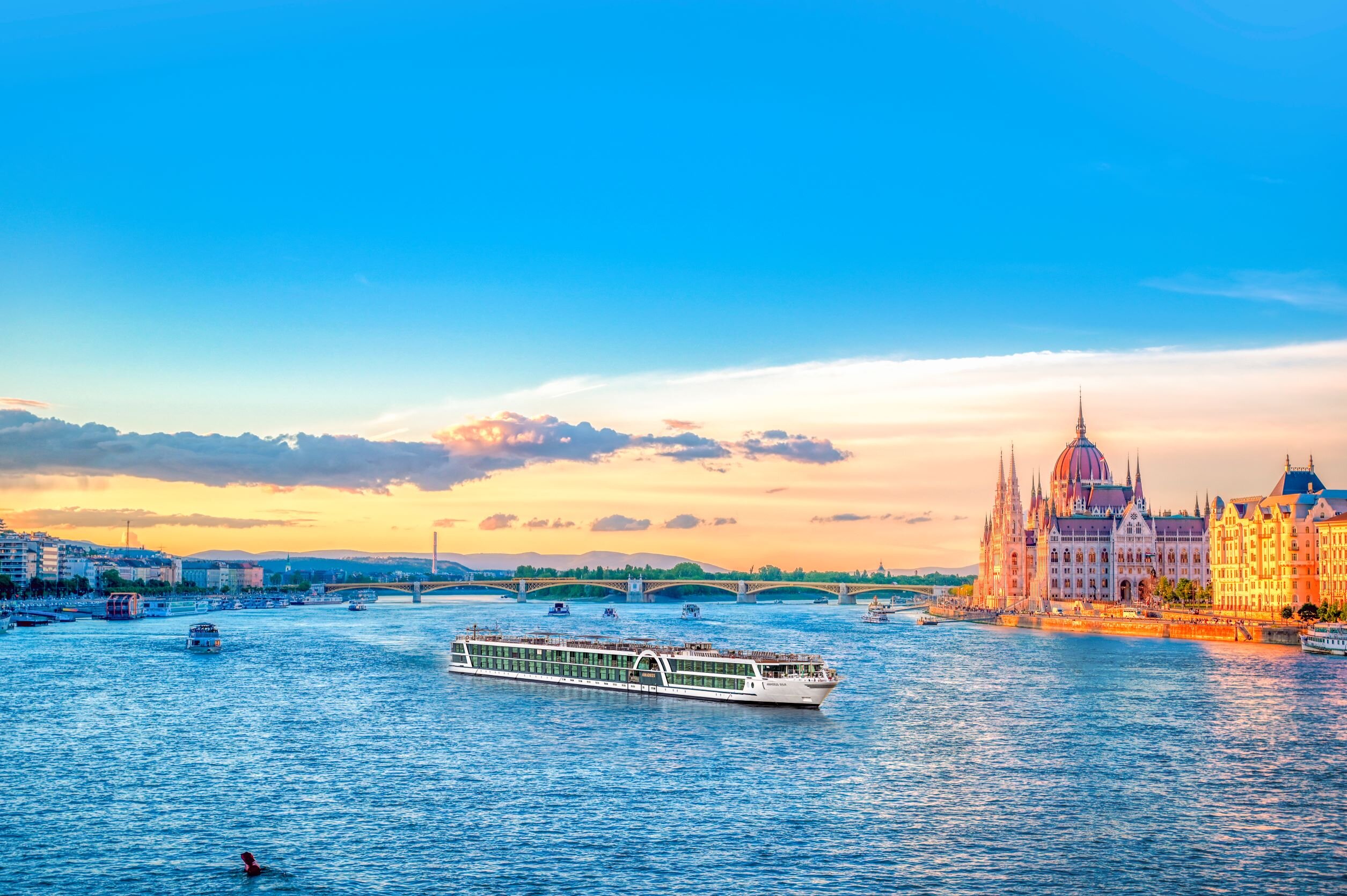 Deluxe Amadeus Riva ile Baştan Sona Ren Nehri 7 Gece (THY)