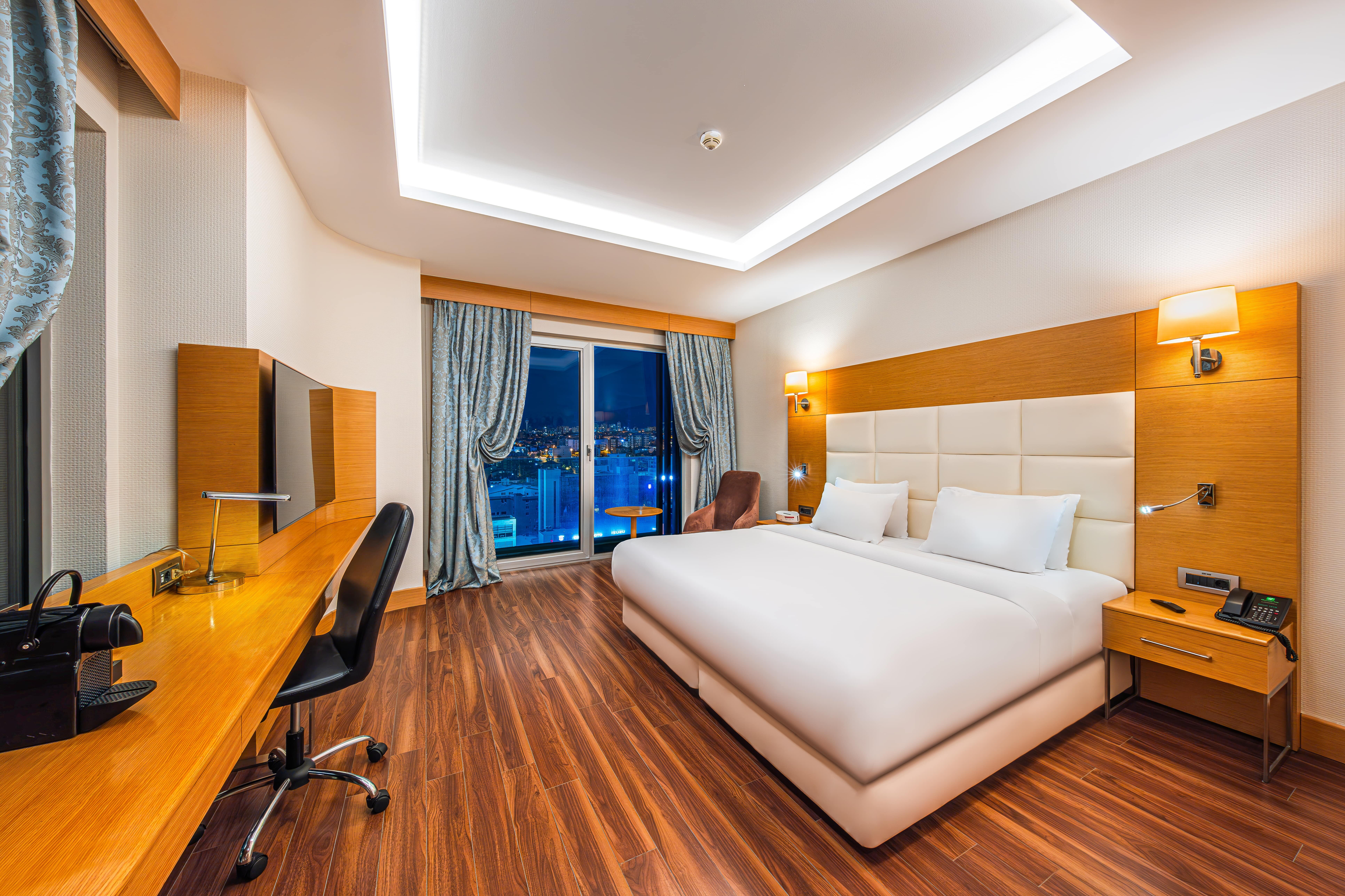 Holiday Inn Ankara Çukurambar Rezervasyon