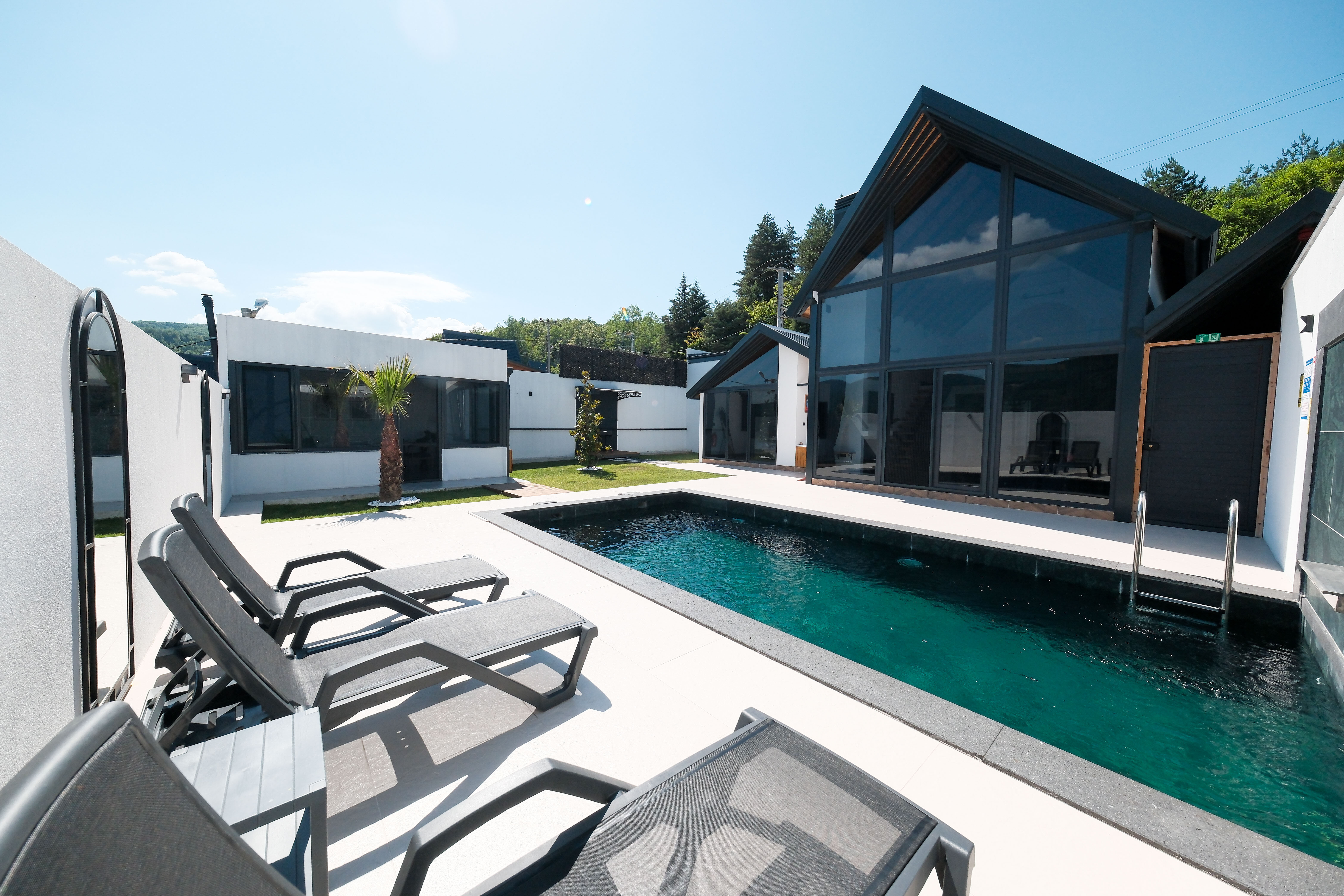 Vina Villa ( 1,2 ) Isıtmalı Havuz, Jakuzi
