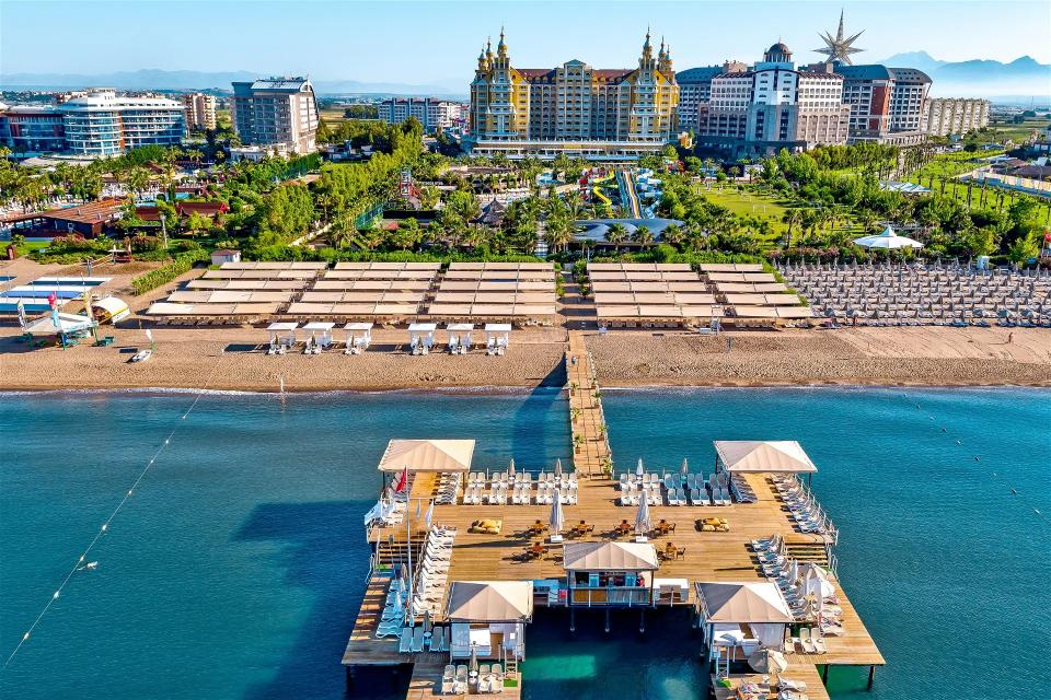 Royal Holiday Palace